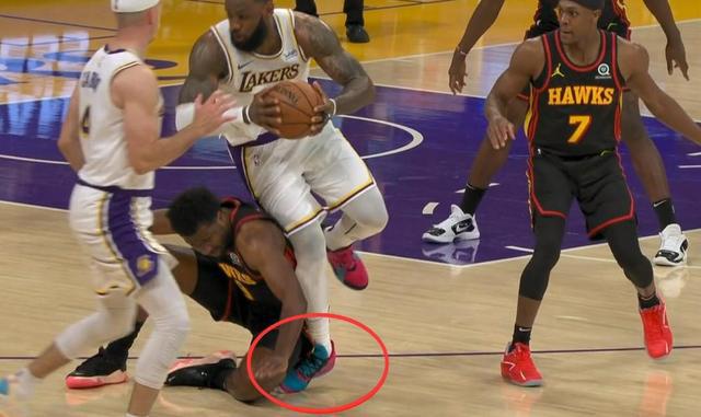 James si ritirerà dalla NBA a tempo indeterminato
